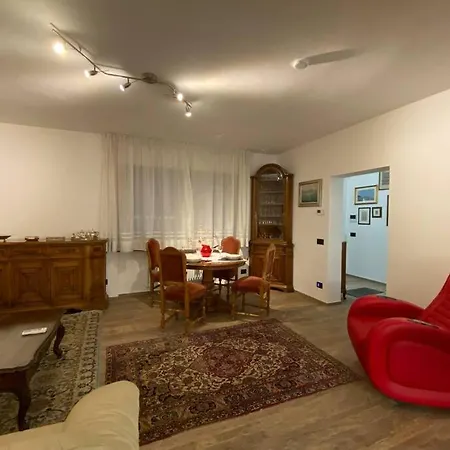 Casa Orsingher A 2 Passi Da Belluno Trichiana