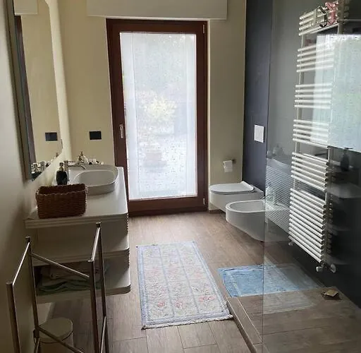 Casa Orsingher A 2 Passi Da Belluno 아파트